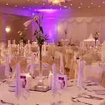 Springhill Court & Leisure Club Otel 3*