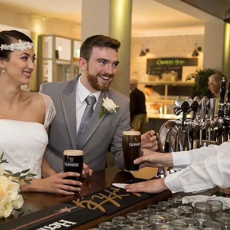 Hotel Springhill Court & Leisure Club 3*
