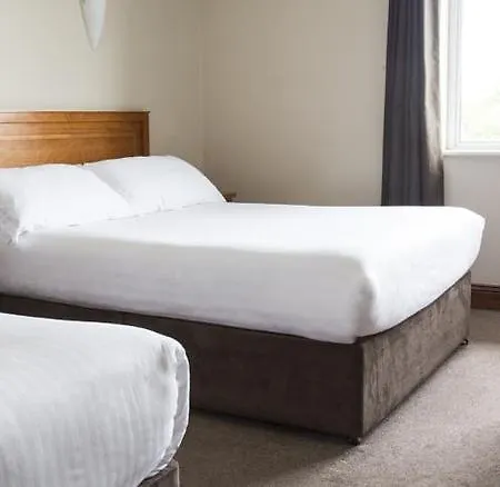 Springhill Court & Leisure Club 3*