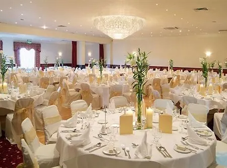 Springhill Court & Leisure Club 3*