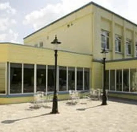 Hotel Springhill Court & Leisure Club 3*