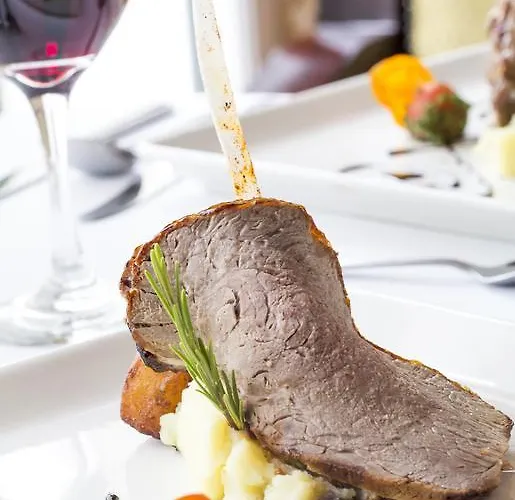 Hotel Springhill Court & Leisure Club 3*