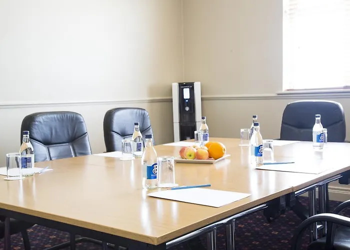 Hotel Springhill Court & Leisure Club 3*