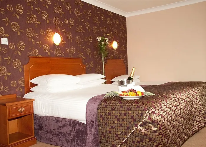 Springhill Court & Leisure Club 3*