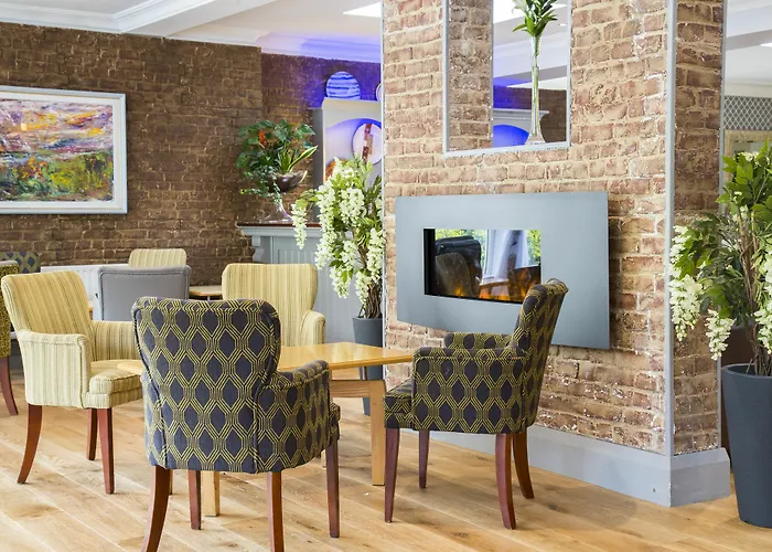 Springhill Court & Leisure Club